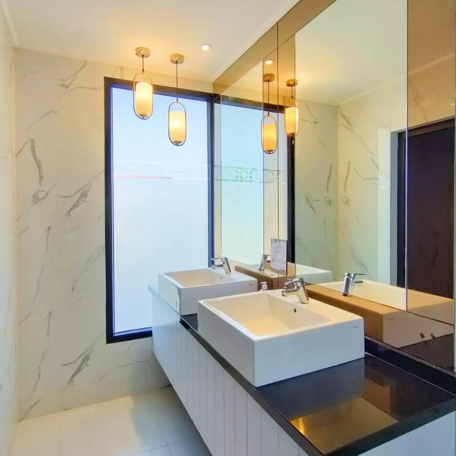 Kala Hotel Semarang Jomblang エクステリア 写真