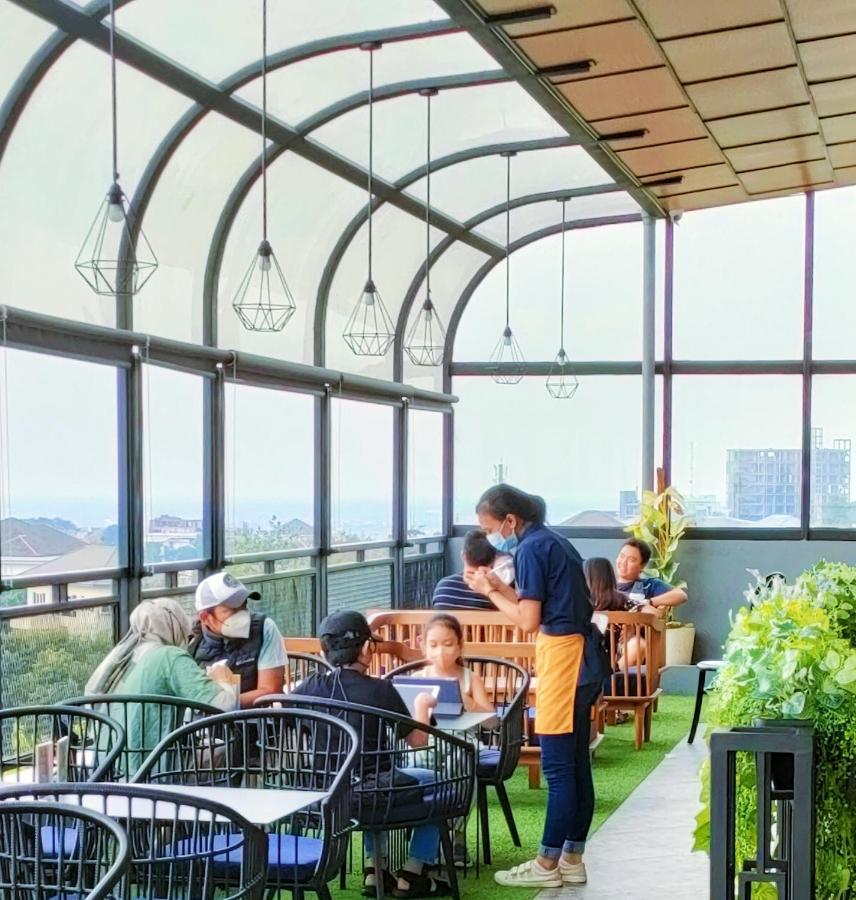 Kala Hotel Semarang Jomblang エクステリア 写真