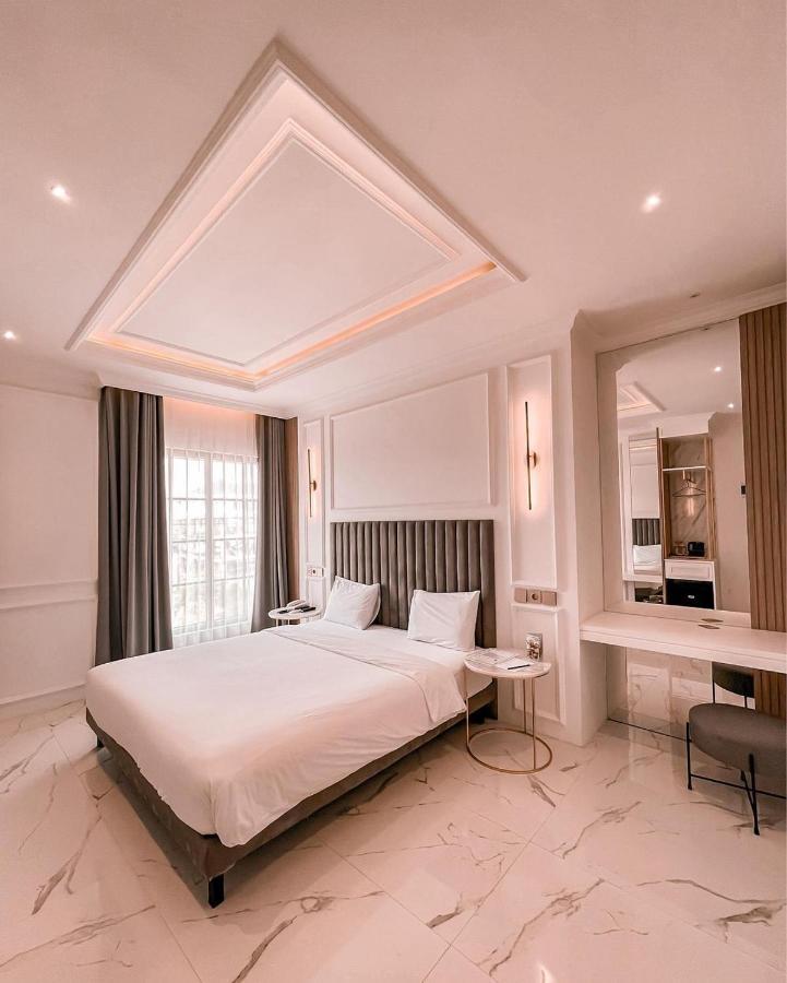 Kala Hotel Semarang Jomblang エクステリア 写真