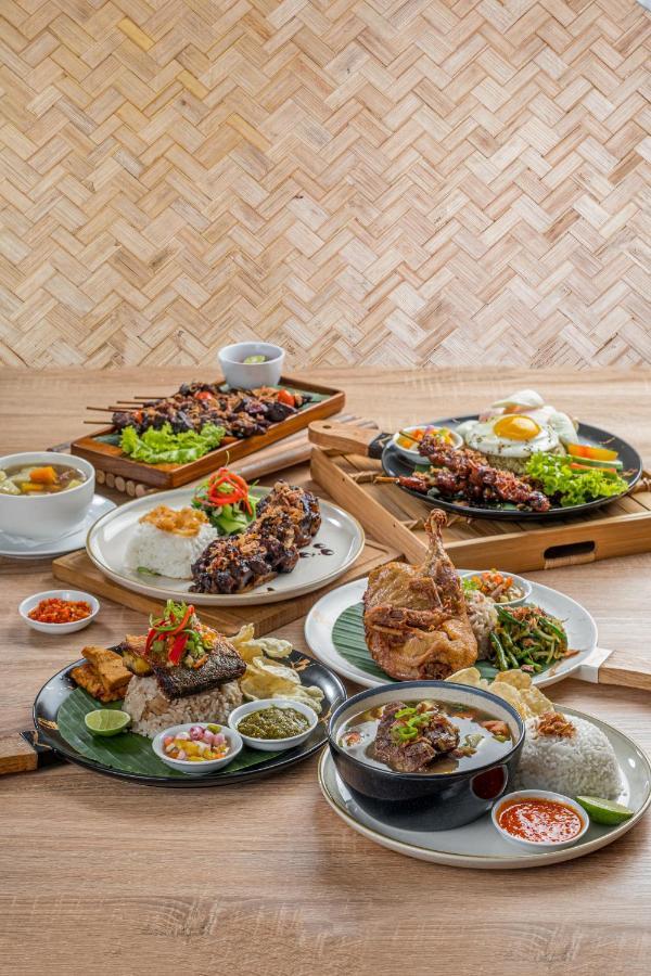 Kala Hotel Semarang Jomblang エクステリア 写真